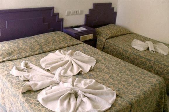 Tecimen Hotel Кушадаси Номер фото